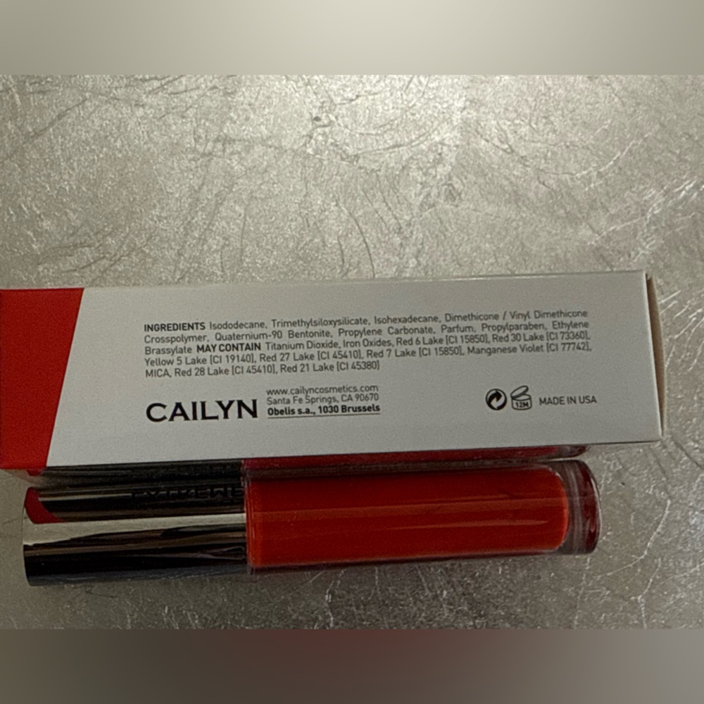 Cailyn Pure Lust Extreme Matte Tint - Vibrant Red - Picture 2 of 3
